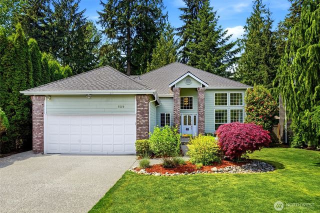 609 108th Place SE, Everett, WA 98208