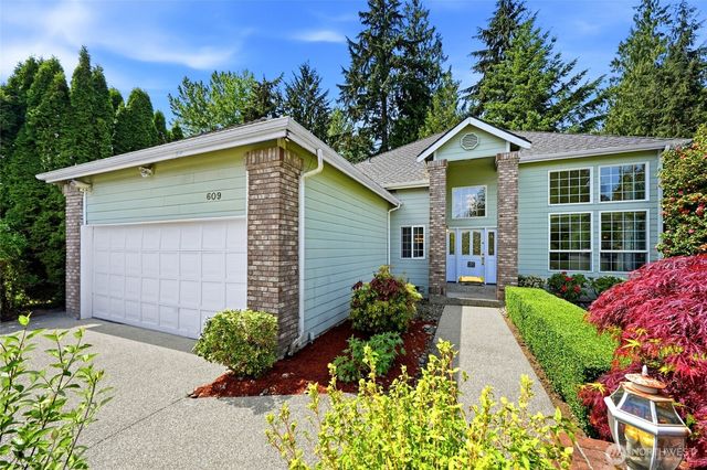 609 108th Place SE, Everett, WA 98208
