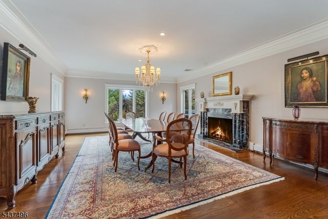14 Bliss Rd, Mendham Boro, NJ 07945