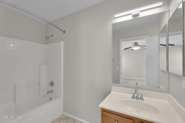 2810 W SAN CARLOS Lane, San Tan Valley, AZ 85144