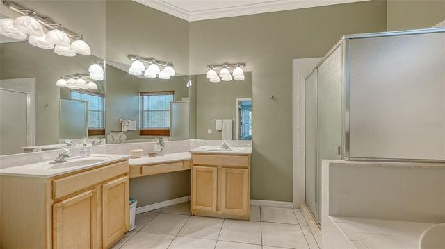 315 LONDONDERRY DRIVE, Sarasota, FL 34240