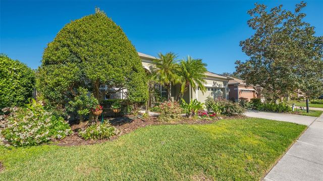 315 LONDONDERRY DRIVE, Sarasota, FL 34240