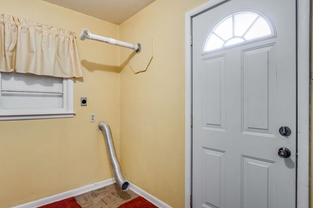 3510 S Handley St, Wichita, KS 67217