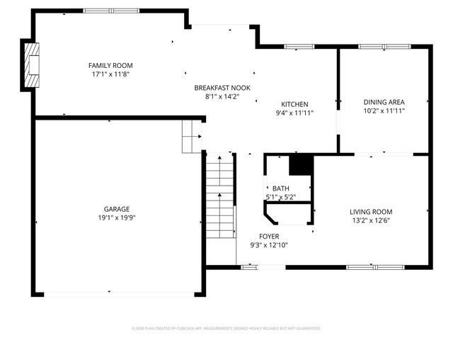 6140 N Thornwood Avenue, Davenport, IA 52806