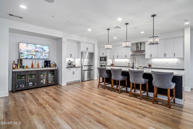 4029 Bridle Ct Court, Palmdale, CA 93551