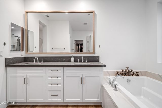 4029 Bridle Ct Court, Palmdale, CA 93551