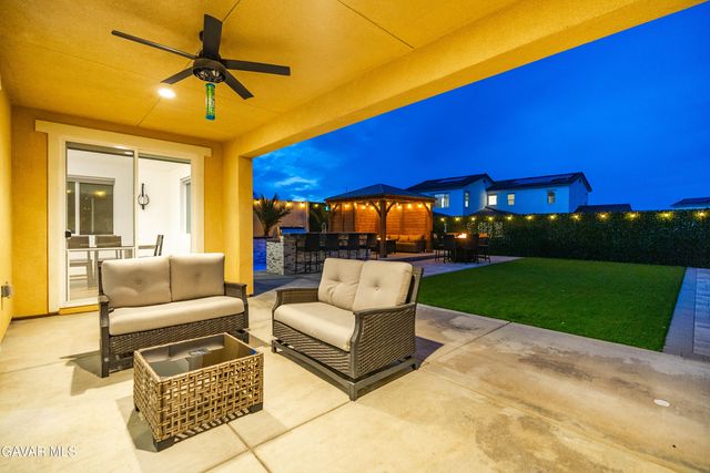 4029 Bridle Ct Court, Palmdale, CA 93551