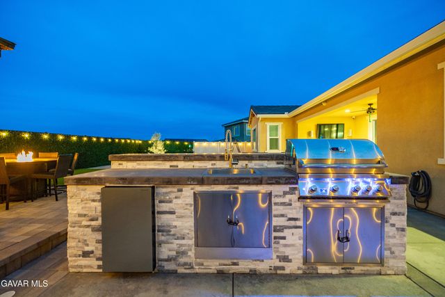 4029 Bridle Ct Court, Palmdale, CA 93551