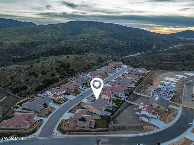 4029 Bridle Ct Court, Palmdale, CA 93551