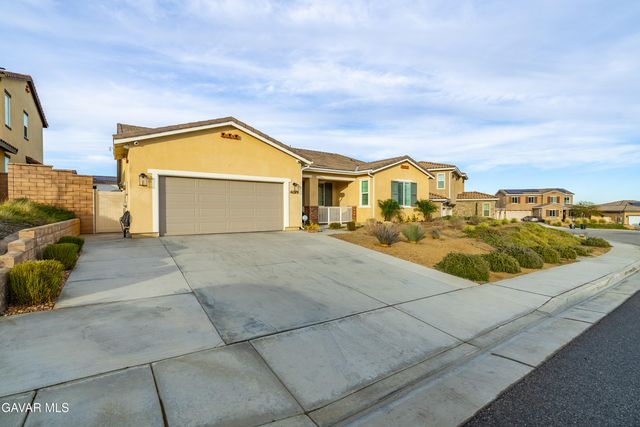 4029 Bridle Ct Court, Palmdale, CA 93551