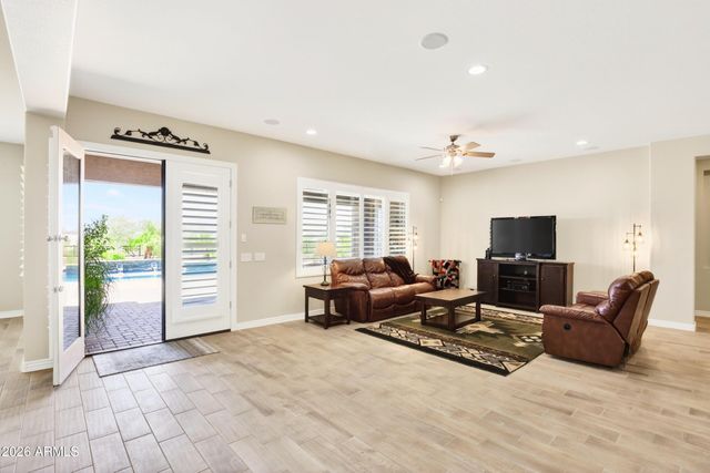 9994 W BLUE SKY Drive, Peoria, AZ 85383