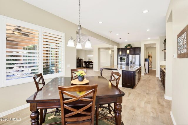 9994 W BLUE SKY Drive, Peoria, AZ 85383