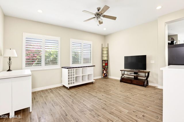 9994 W BLUE SKY Drive, Peoria, AZ 85383