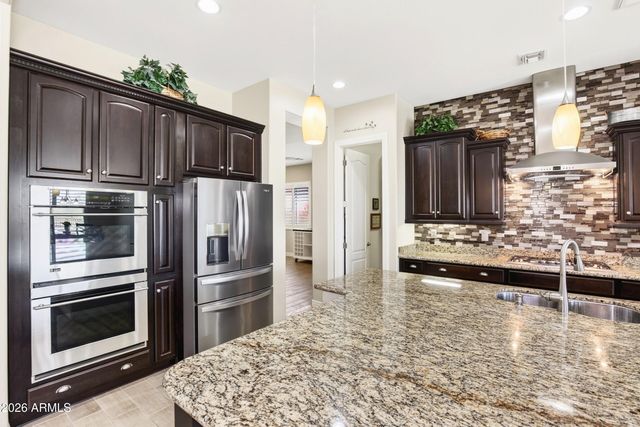 9994 W BLUE SKY Drive, Peoria, AZ 85383