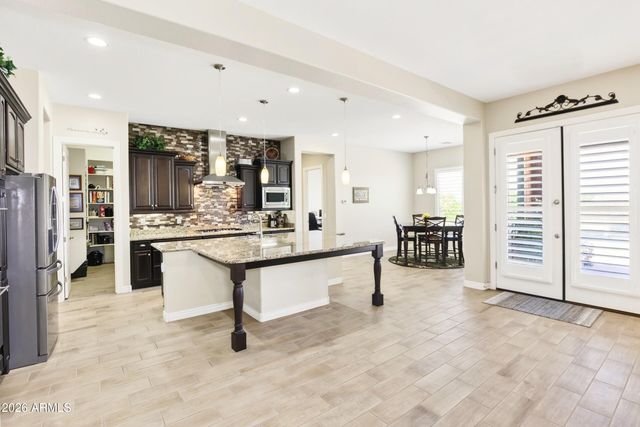 9994 W BLUE SKY Drive, Peoria, AZ 85383