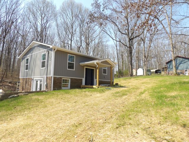 120 Bern St, Waverly, TN 37185