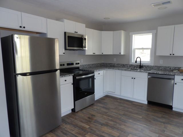 120 Bern St, Waverly, TN 37185