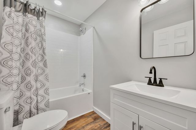 120 Bern St, Waverly, TN 37185