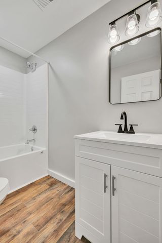 120 Bern St, Waverly, TN 37185