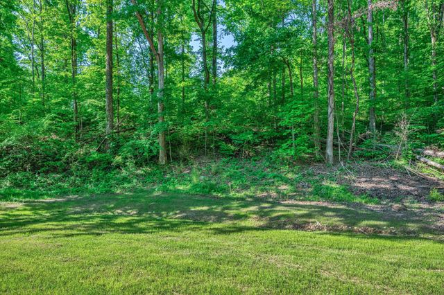 120 Bern St, Waverly, TN 37185