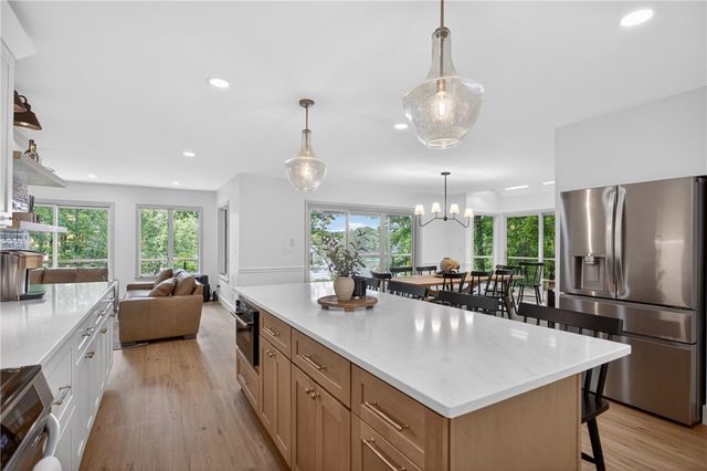 304 Lakeside Drive, Seneca, SC 29672