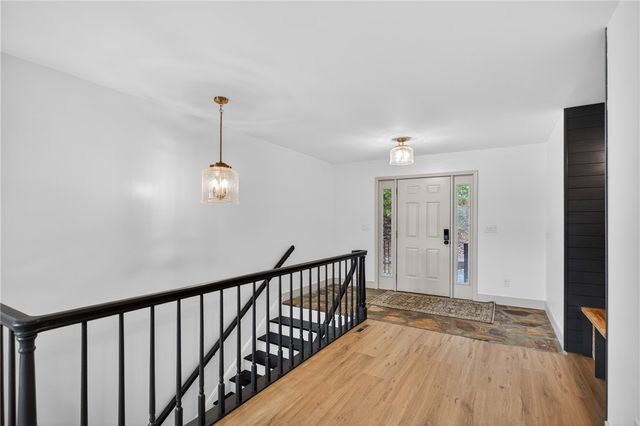 304 Lakeside Drive, Seneca, SC 29672