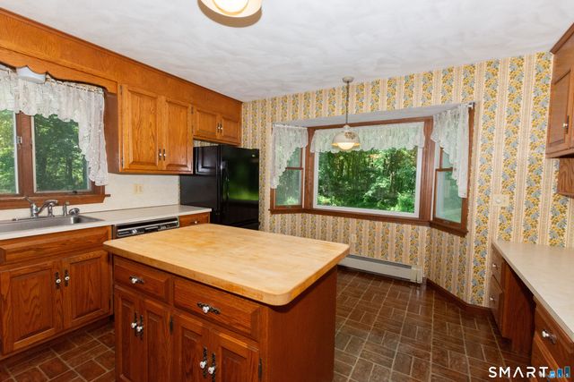 447 Pumpkin Hill Road, Ledyard, CT 06339