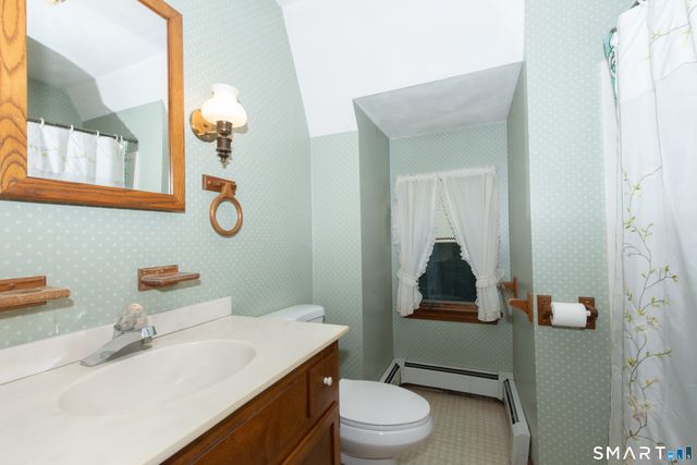 447 Pumpkin Hill Road, Ledyard, CT 06339