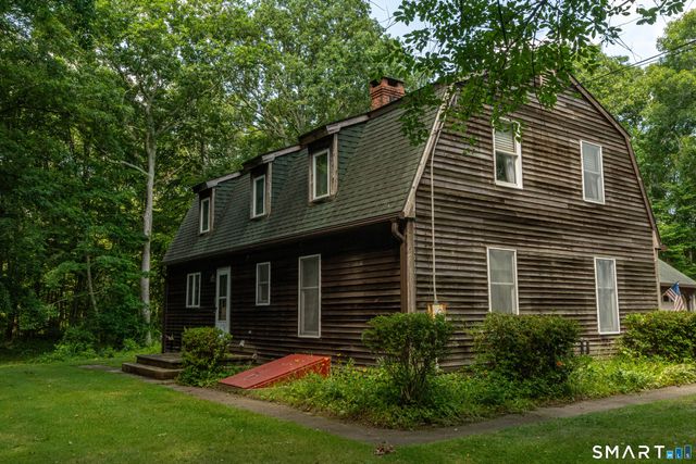447 Pumpkin Hill Road, Ledyard, CT 06339