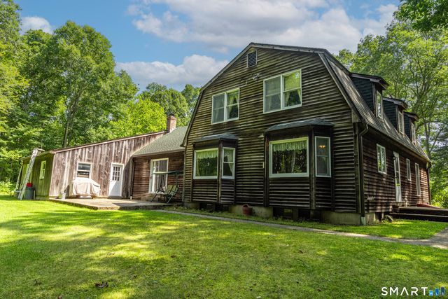 447 Pumpkin Hill Road, Ledyard, CT 06339