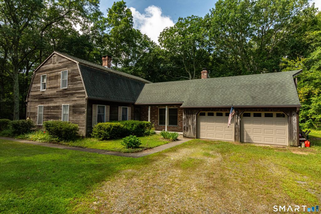 447 Pumpkin Hill Road, Ledyard, CT 06339