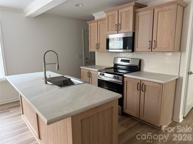 367 Woodhaven Shores Drive, Lexington, NC 27292