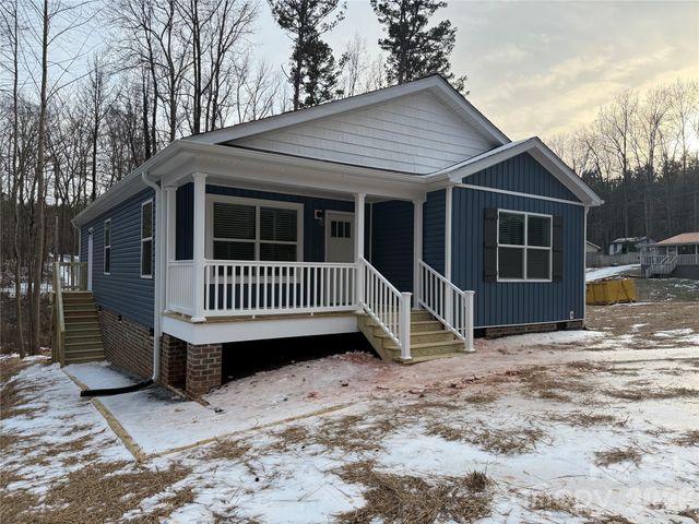 367 Woodhaven Shores Drive, Lexington, NC 27292