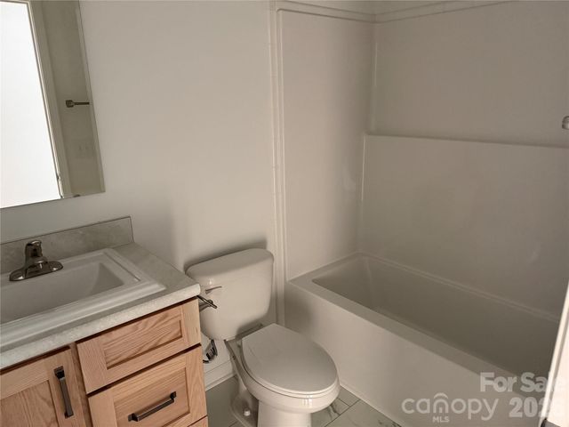 367 Woodhaven Shores Drive, Lexington, NC 27292