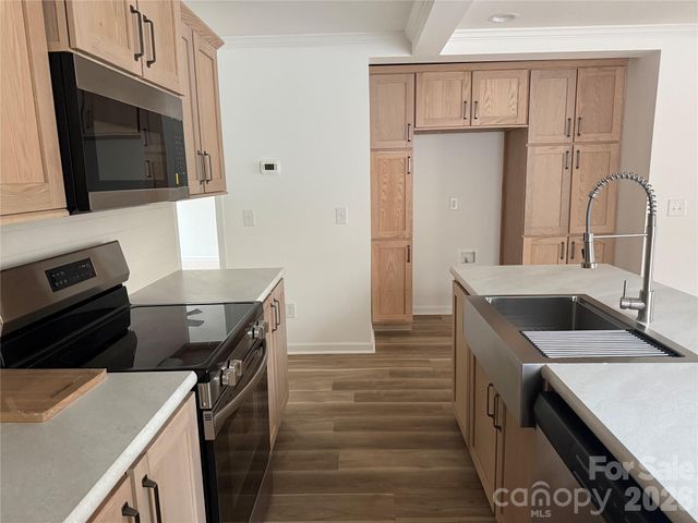 367 Woodhaven Shores Drive, Lexington, NC 27292