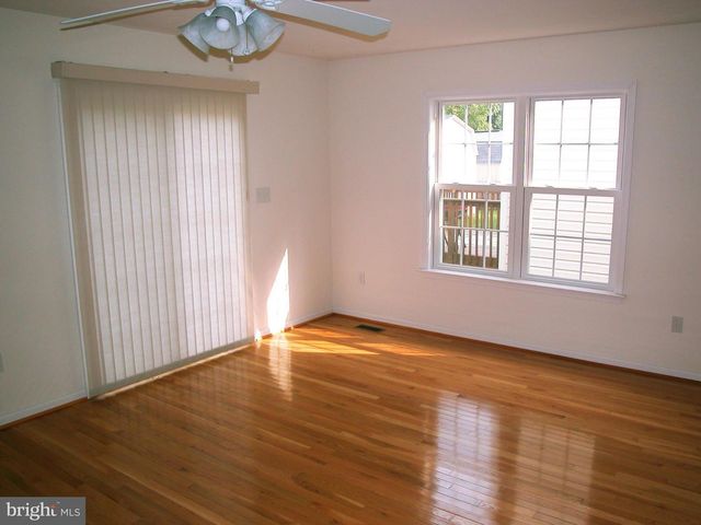 30 N EUCLID AVE, Winchester, VA 22601