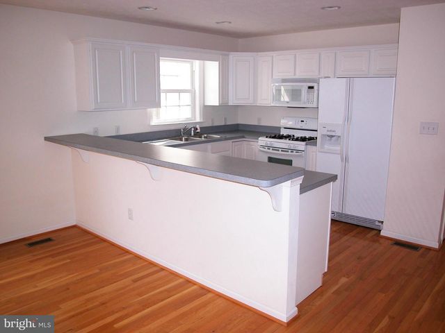 30 N EUCLID AVE, Winchester, VA 22601