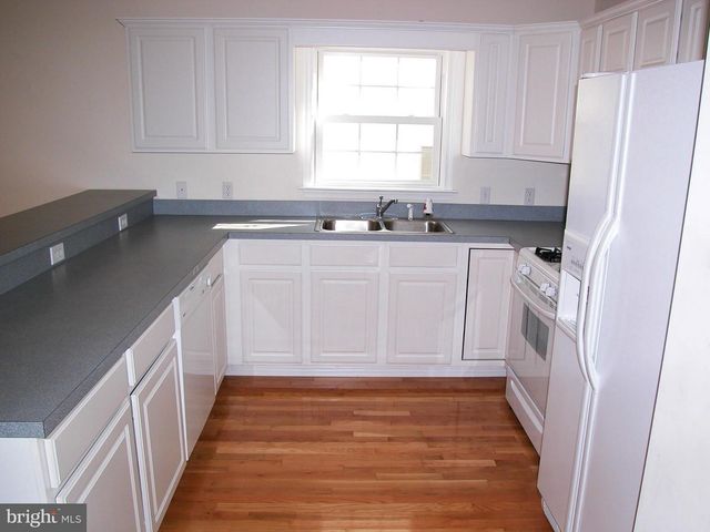 30 N EUCLID AVE, Winchester, VA 22601