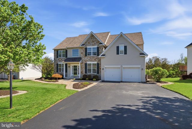 411 WINDY HILL RD, Gilbertsville, PA 19525