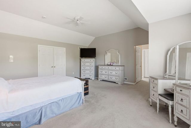 411 WINDY HILL RD, Gilbertsville, PA 19525