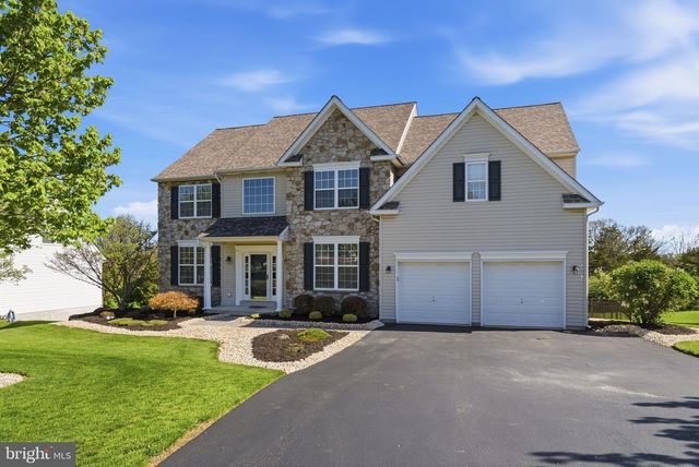 411 WINDY HILL RD, Gilbertsville, PA 19525