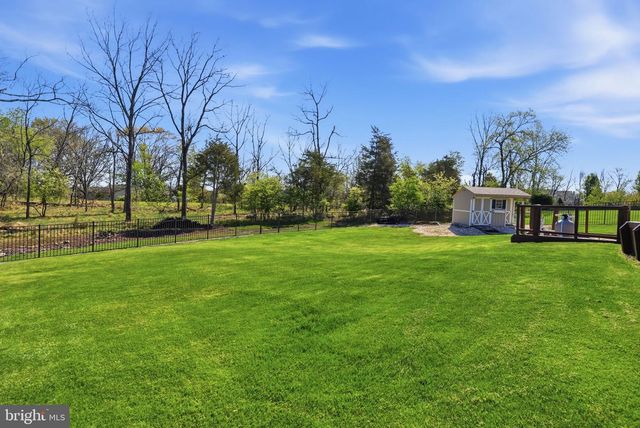 411 WINDY HILL RD, Gilbertsville, PA 19525