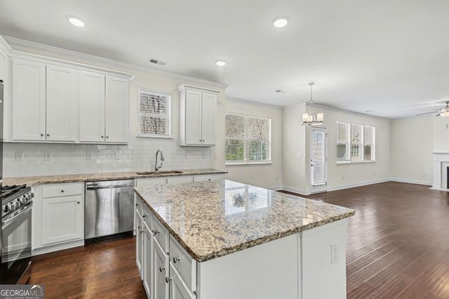 5180 Black Bear Trail, Douglasville, GA 30135