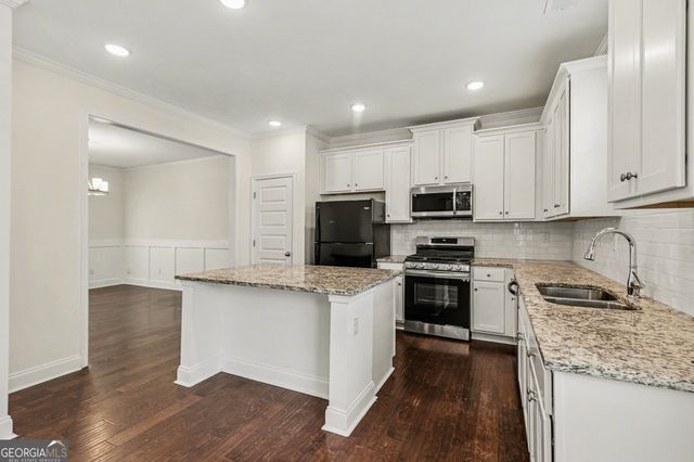 5180 Black Bear Trail, Douglasville, GA 30135