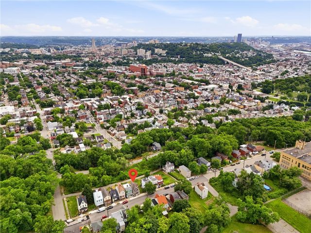 5156 Hillcrest St, Garfield, PA 15224