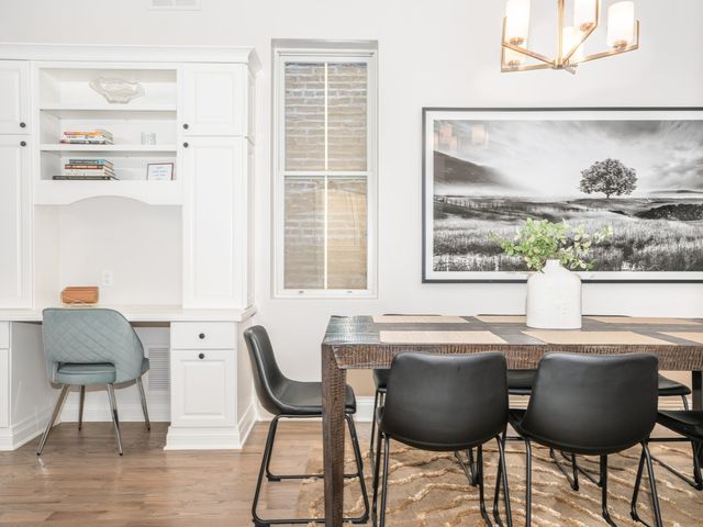 1235 N Damen Avenue, Chicago, IL 60622