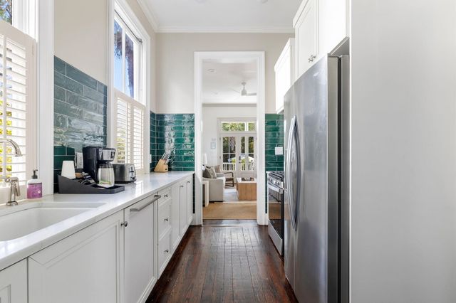 111 Cannon Street, Charleston, SC 29403