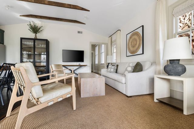 111 Cannon Street, Charleston, SC 29403