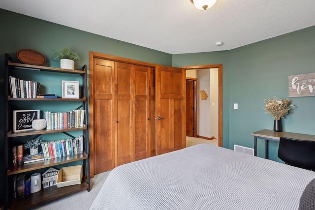 920 Ramsey Street, Hastings, MN 55033