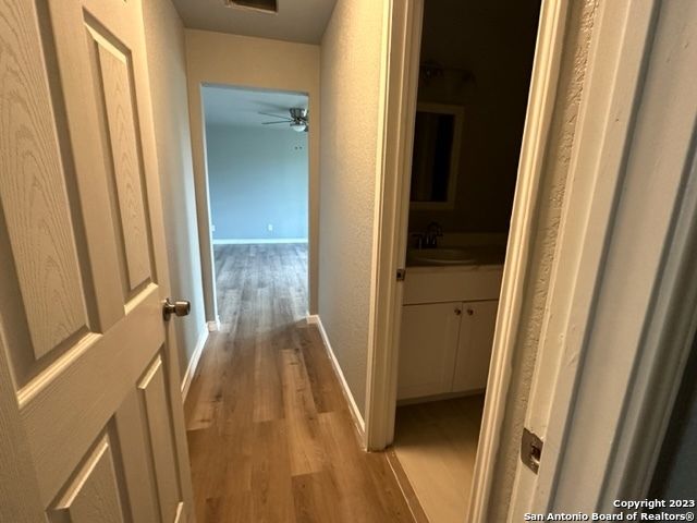 546 W Petaluma Blvd, San Antonio, TX 78221